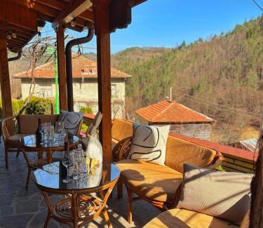 Smolyan Villa | Къща за гости Хаджиевата къща