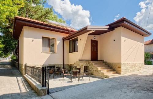 Hisarja Villa | Къща за гости Relax