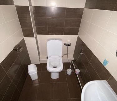 Ak-Talaa District Apartment | Логвиненко 32