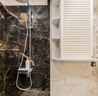 Solomjanskyj Apartment | Новая дизайнерская квартира в Соломенском районе Киева