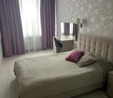 Svyatoshyns'kyi District Apartment | Нова затишна квартира Студіо плюс спальня біля метро Житомирська