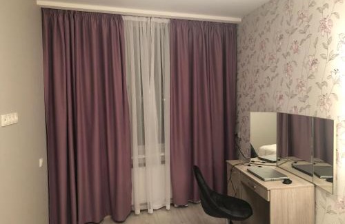 Svyatoshyns'kyi District Apartment | Нова затишна квартира Студіо плюс спальня біля метро Житомирська