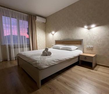 Sukhinovka Apartment | Приємні апартаменти в Центрі - Мережа HELEN