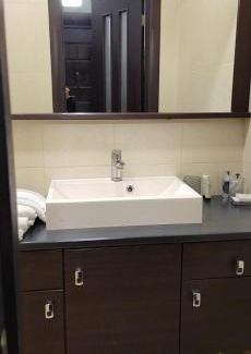 Darnyckyj Apartment | Просторная квартира на улице Бориса Гмыри 4