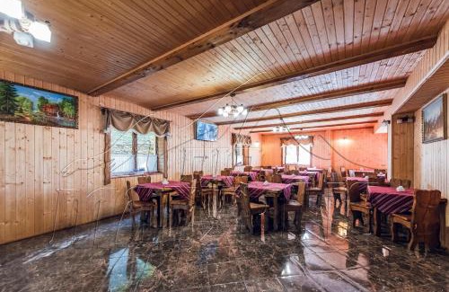 Podobovets Hotel | ПІД МАГУРОЮ