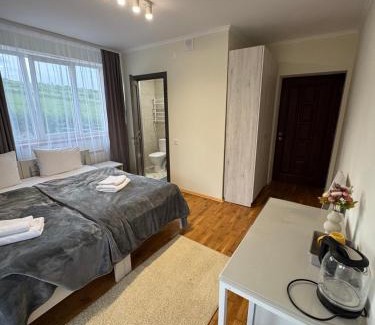 Lviv Oblast Cabin | Рута Хелз