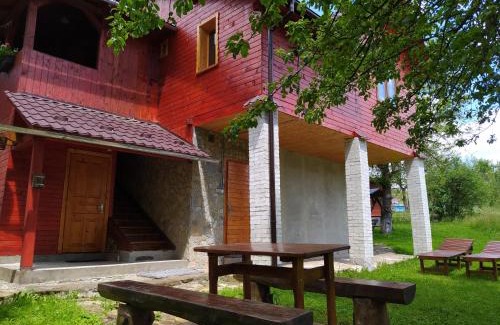 Oriv House | Садиба над потічком