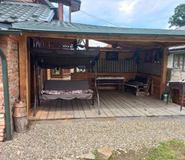 Snidavka House | Садиба Федорчуків Гірська хатина