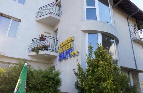 Teteven Hotel | Семеен Хотел Вит