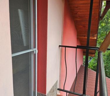 Tryavna House | Стаи до реката