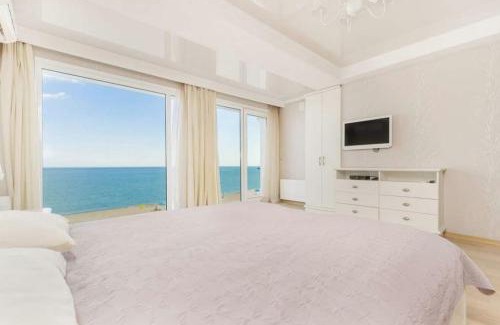 Odessa Villa | Сучасна вілла у моря