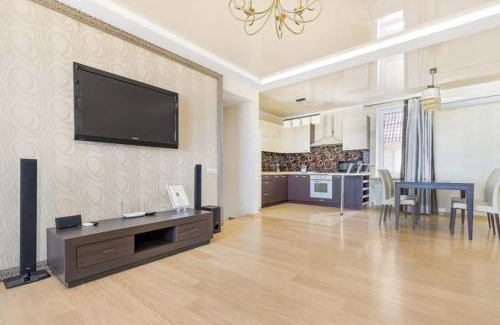 Odessa Villa | Сучасна вілла у моря