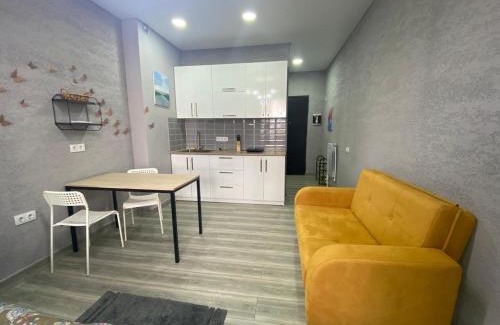 Makhinjauri Apartment | Уютная студия у моря в Батуми