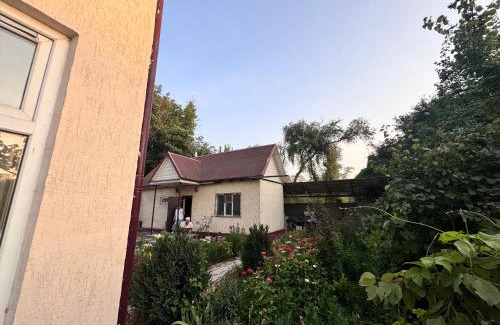 Lebedinovka Apartment | Уютный Дом в 2 эт