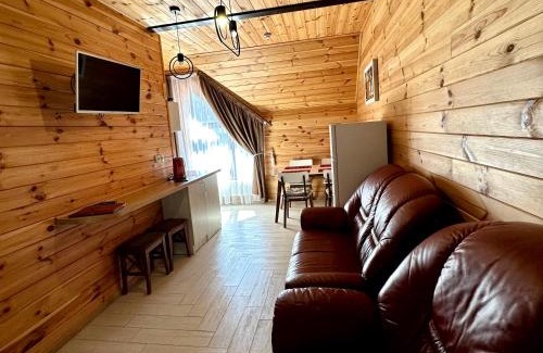 Skhidnytsya Apartment | Феєрія Лісу