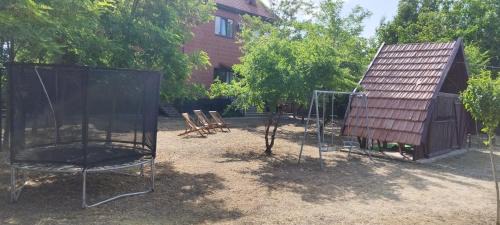 Jasienow House | Хуторок у Зіни