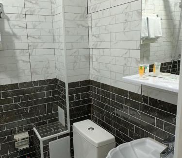 Taraz Hotel | Эдем