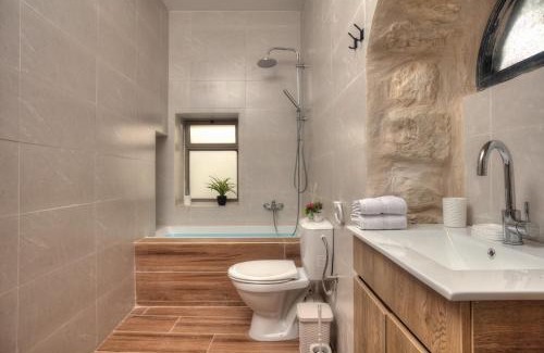 Safed Old City Apartment | אבן חן