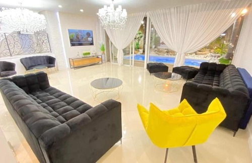 Rishon LeTsiyon Apartment | אחוזת מונטנו