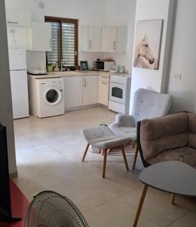 Idmit House | הבית של יולי