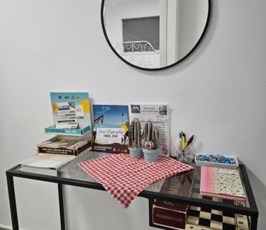 Arad Cabin | חצבים על הואדי