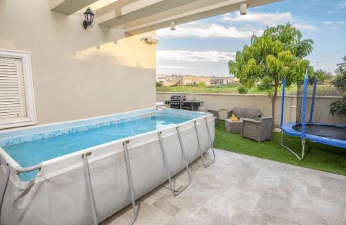 Sderot Apartment | לה וילא - וילה מדהימה עם בריכה פרטית וג'קוזי