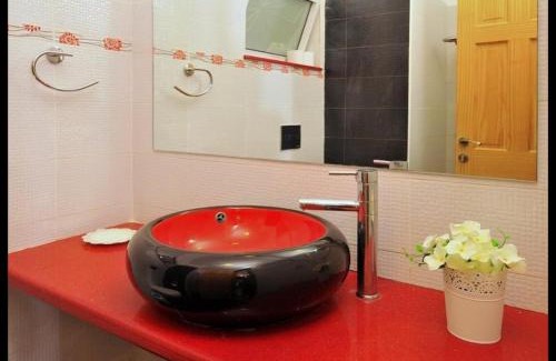 Livnim Cabin | מול כנרת בליבנים