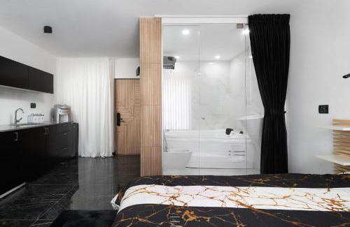 Kiryat Motzkin Apartment | מיני גן עדן עם גקוזי יש מקלט בבניין