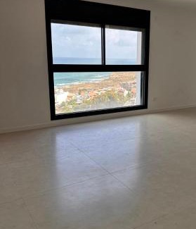 Netanya Apartment | סאבלט בקומה גבוהה עם נוף מטריף לים בעיר נתניה