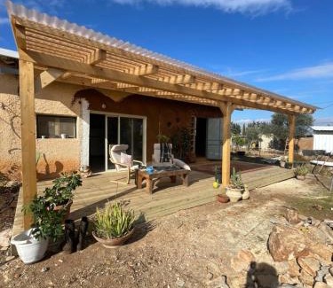 Ilaniya Ski Chalet | על ראש הגבעה- משק 68