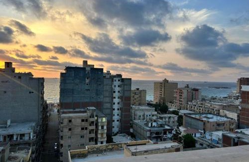 Ad-Dukhaylah Apartment | البيطاش شهر العسل مكيفه شقة فاخرة 3 غرف إطلالة بحر ساحرة