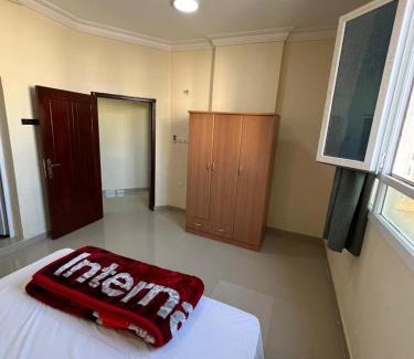 Salalah Apartment | الحى التجارى RED-13 ALhaddad