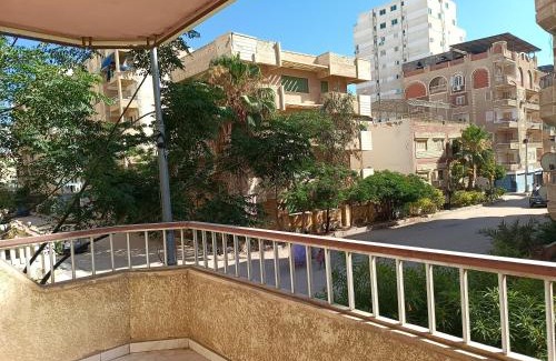 Al-'Amriyah Apartment | العجمى شاطئ النخيل القوات المسلحه