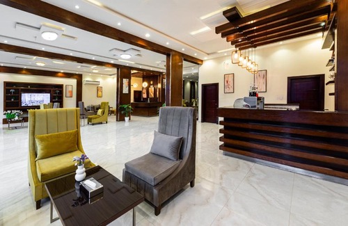 Abha Hotel | القصر المطار