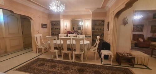 Heliopolis Apartment | الكوربة بجوار قصر الرئاسة- VIP Presidential Area
