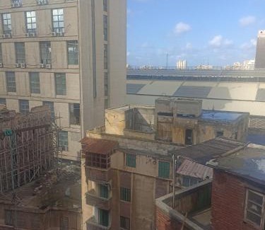 Al-'Atarin Apartment | بيت شباب في محطه مصر