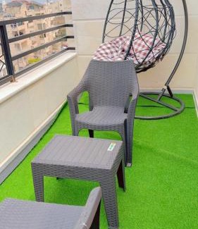 Jordan Apartment | روف فخم مفروش بالكامل مع ساحه خارجيه