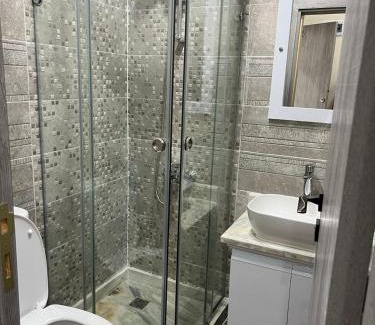 Al-'Atarin Apartment | زافيرو محطه الرمل للعائلات فقط - families only