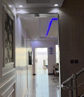 Haql Ski Chalet | شاليهات لودج