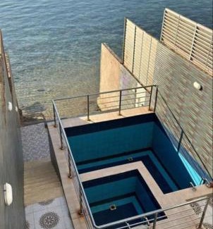 Haql Ski Chalet | شاليهات لودج