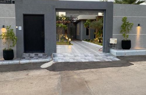 Buraydah Villa | شاليه فيلا ـ Sw ـ بحديقة خارجية