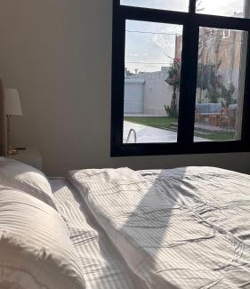 Al Qassim Ski Chalet | شاليه نيفا الفندقي