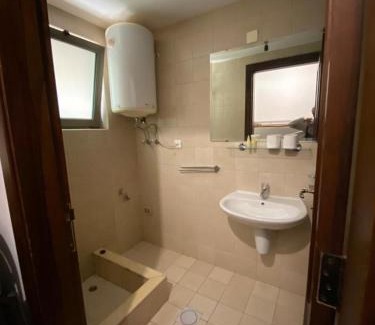 Aqaba Apartment | شقة مطلة على بركة سباحه