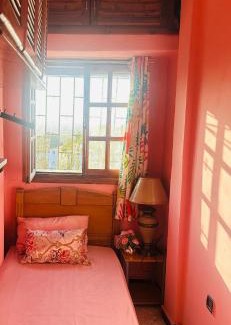 Hay Al Qoriaa Apartment | شقه فاخره بثلاث غرف دورين على البحر