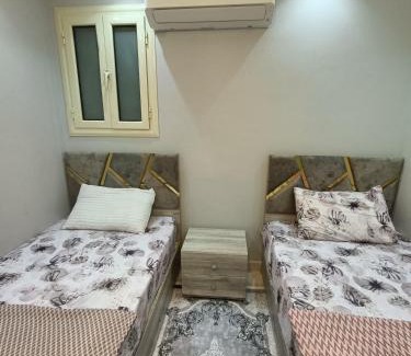 Nasr City Apartment | شقه فندقيه مفروشه في كمباوند وان قطاميه المعادي اول استخدام