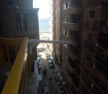 Al-Muntazah Apartment | شقه مفروشة علي البحر عائلات فقط