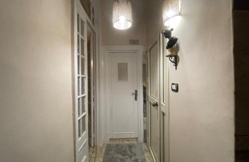 Al-Jumruk Apartment | شقه مفروش