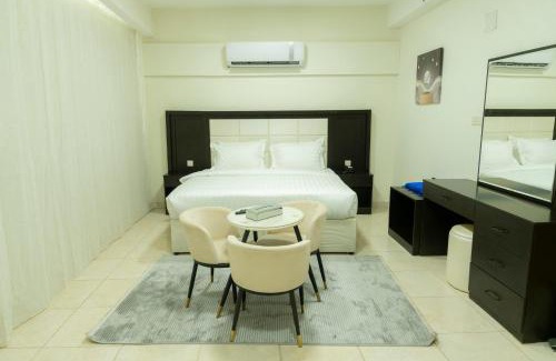 Unaizah Hotel | فندق اونيسن عنيزة Onsen Hotel