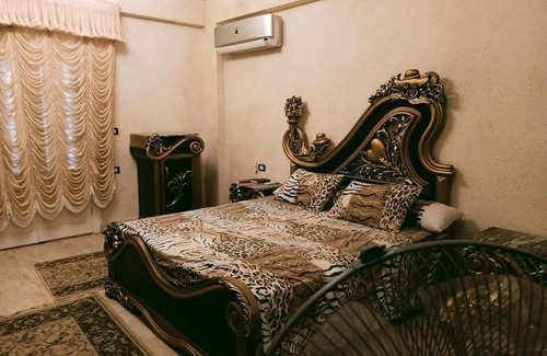 Mobarak City Villa | فيلا بحمام سباحة