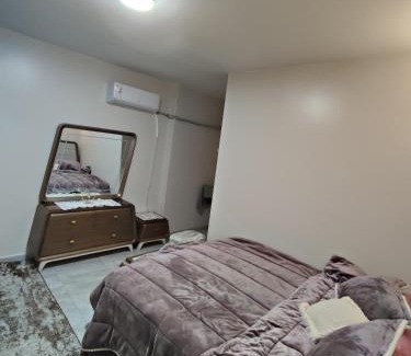 Shubra al Khaymah Apartment | كوبري المظلات يطلع على كورنيش النيل و كوبري تحيا مصر